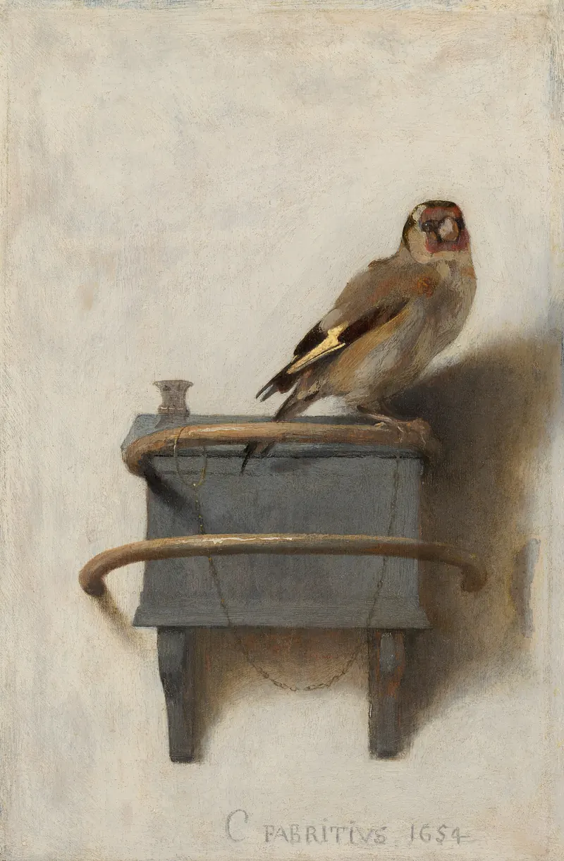 Het puttertje van Carel Fabritius: een distelvink met rood kopje en gele vleugelstreep zit op een voederbakje tegen een lichte muur, met een dun kettinkje aan zijn poot.